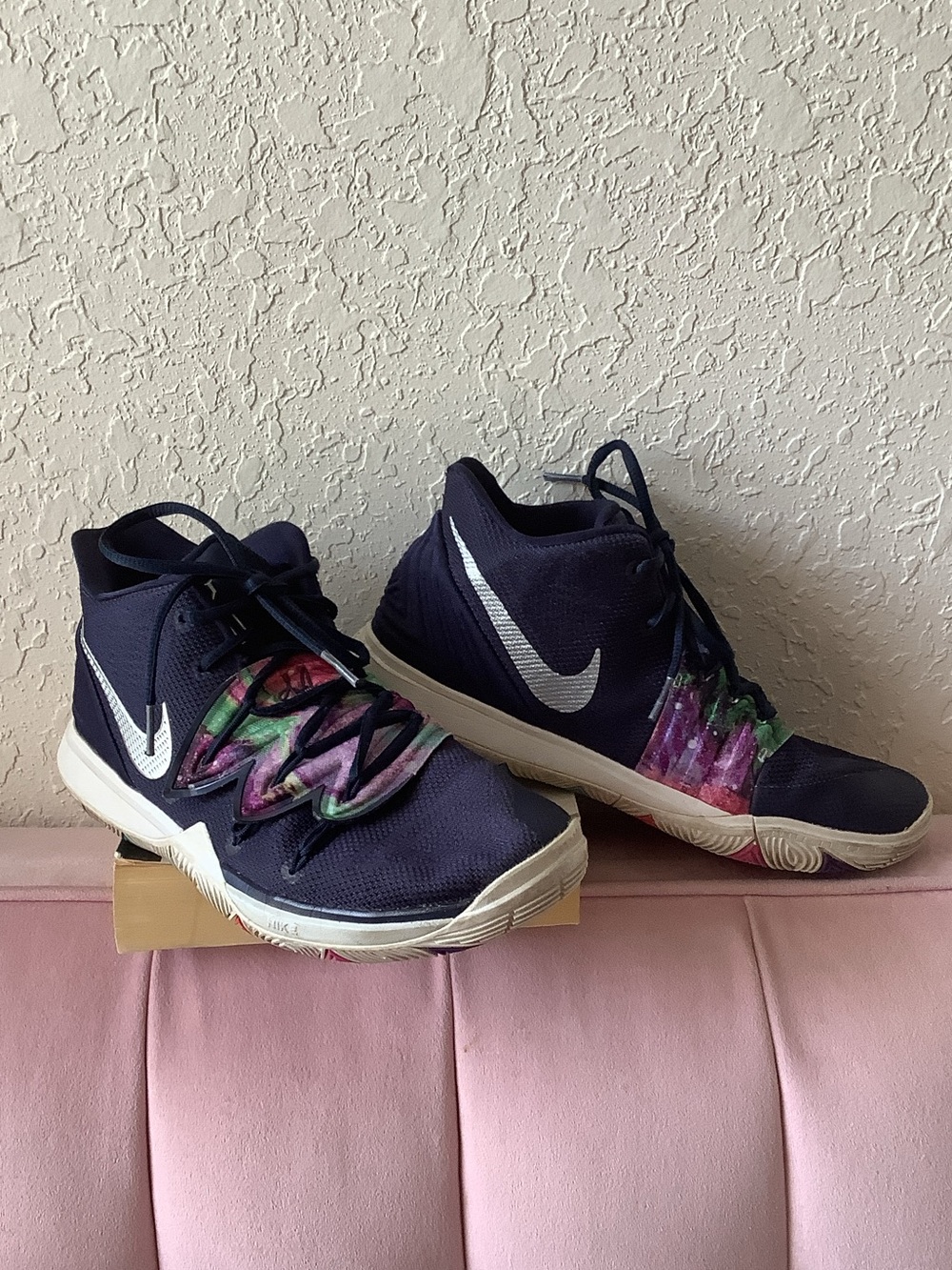 Nike Navy Kids Sneakers with Multicolor Tie-Dye Accents